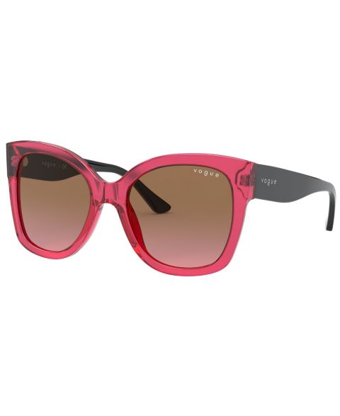 Женские солнцезащитные очки Vogue Eyewear Sunglasses, VO5338S, цвет: Прозрачный вишнёвый / Фиолетовый градиентный коричневый