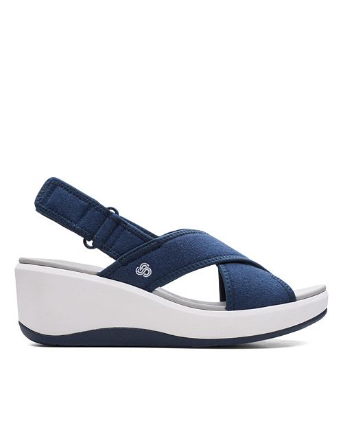 clarks women's cloudsteppers