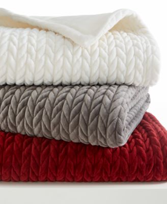 Hotel Collection - Quill Throw