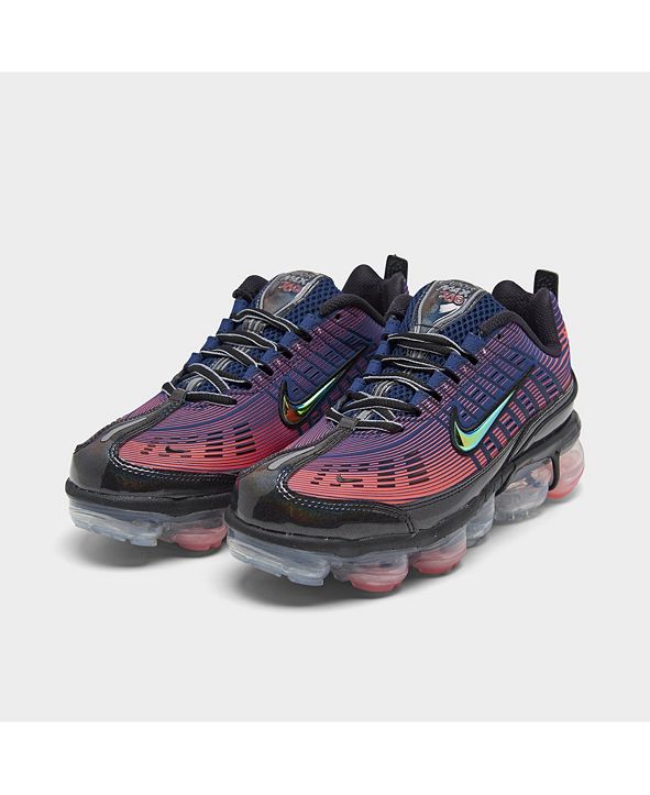 nike vapormax at finish line