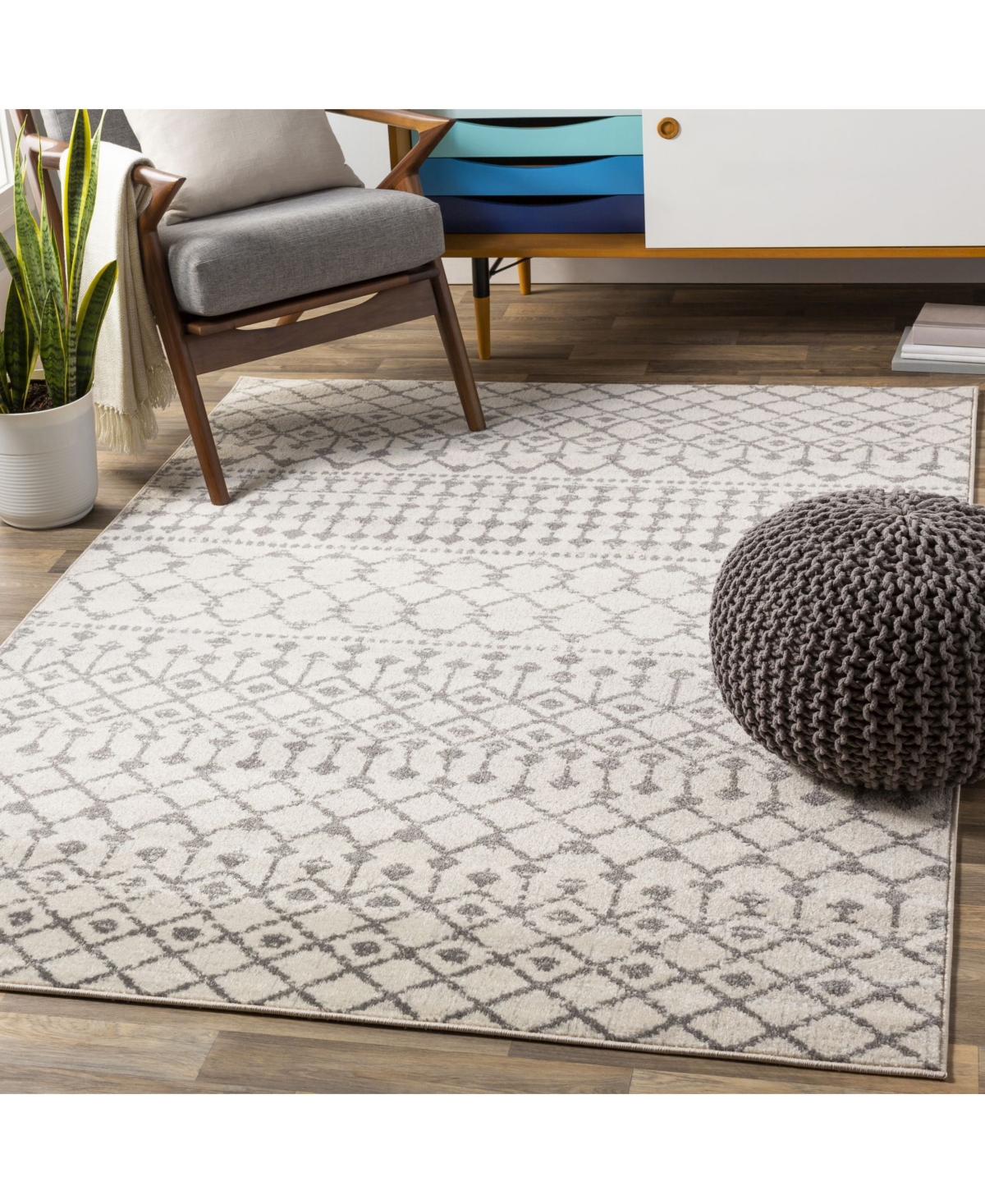 Livabliss Chester Che- 6'7" x 9' Area Rug