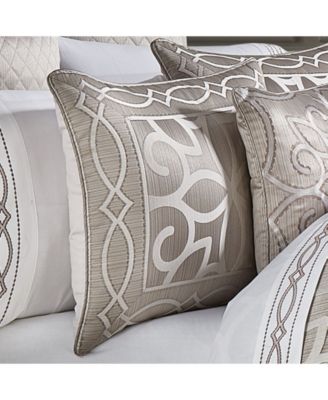 Deco Comforter Sets