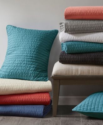 Keaton Quilted Quilt Sets