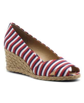 adrienne vittadini espadrille wedge