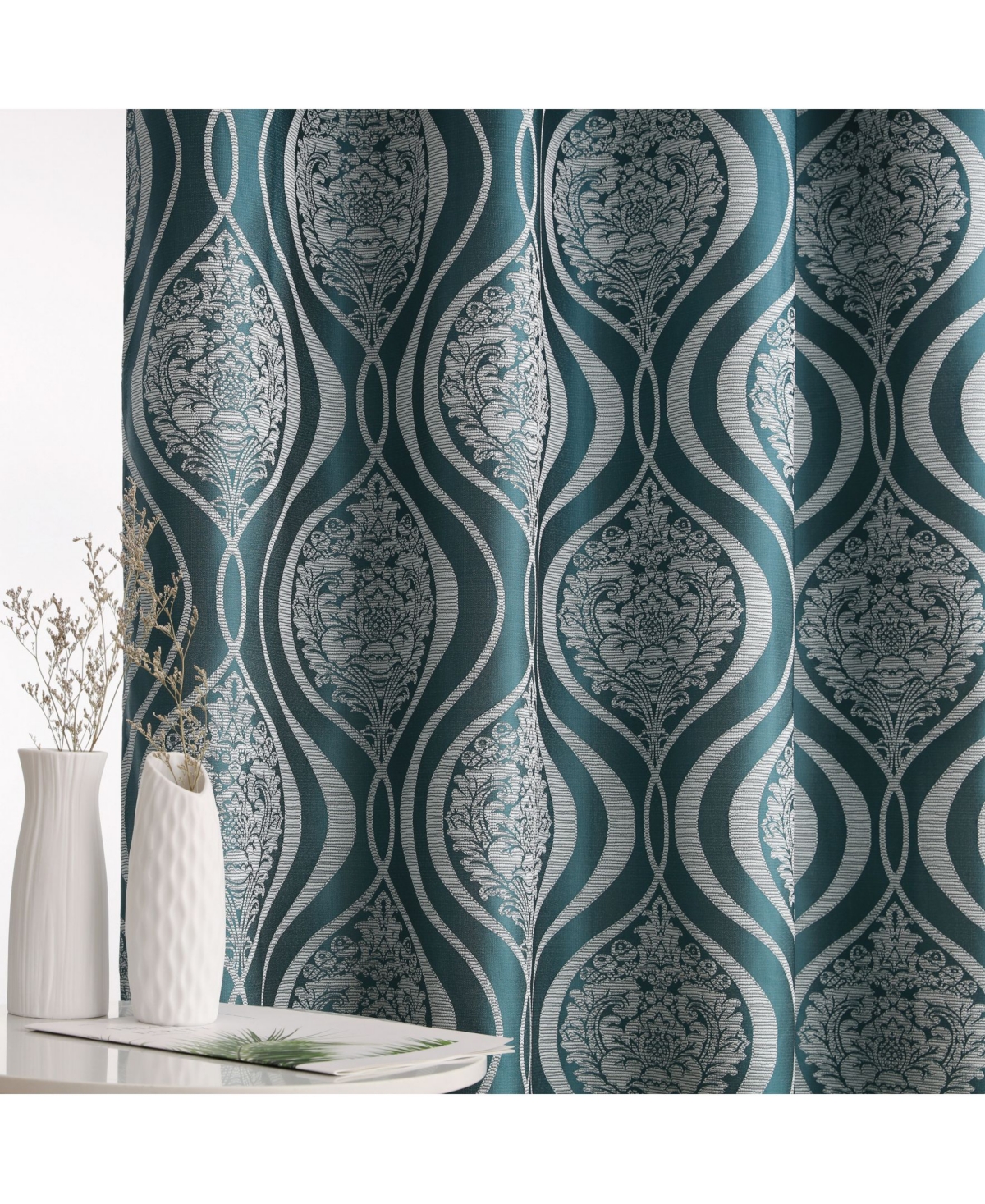 Hlc.me Montero Damask 100% Complete Blackout Shading Thermal Insulated Energy Efficient Heat/Cold Blocking Grommet Heavy Curtain Drapery Panels for Li