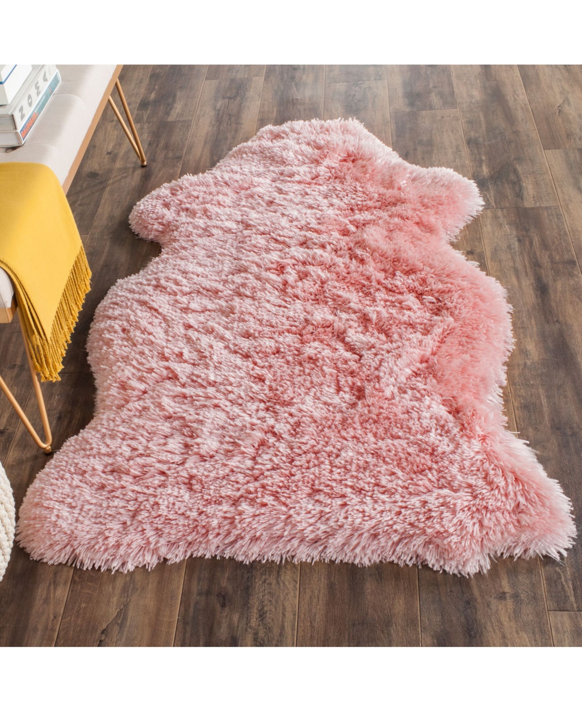 Safavieh Arctic Shag Sg270Area Rug - Pink