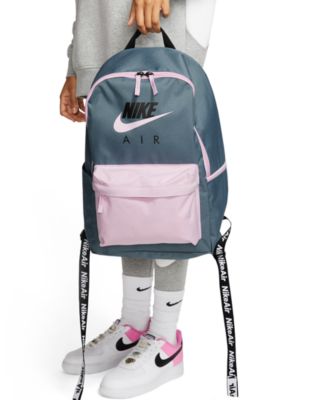 nike pink heritage backpack