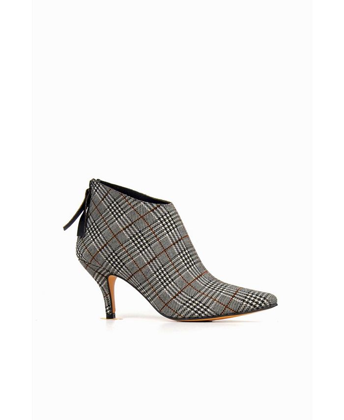 macys womens black booties
