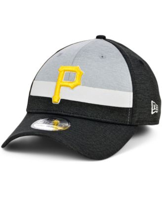 New Era - Men's Pittsburgh Pirates Striped Shadow Tech 39THIRTY Cap