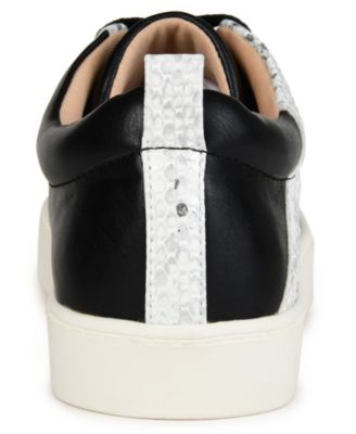 Women's Raaye Lace Up Sneakers