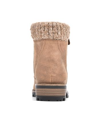 The Classic Daisy Booties