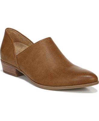 naturalizer shoes boots