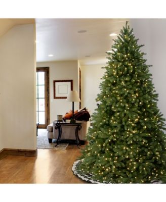7.5' "Feel Real" Jersey Fraser Fir Hinged Tree with 1250 Clear Lights