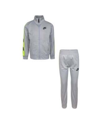 nike outfits for boys