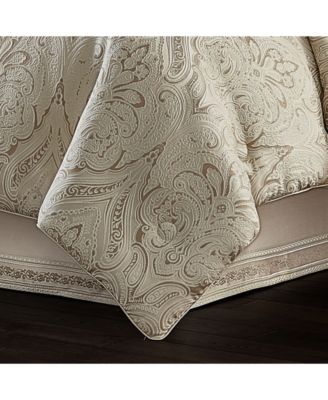 Trinity 4-Pc. Comforter Set, King
