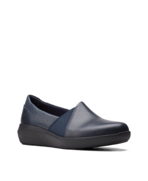 image of Clarks Collection Women-s Kayleigh Step Sneaker Women-s Shoes