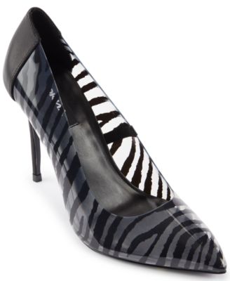 dkny deedra pumps