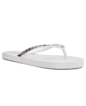 Women's Savor Flat Thong Sandal Women's Shoes