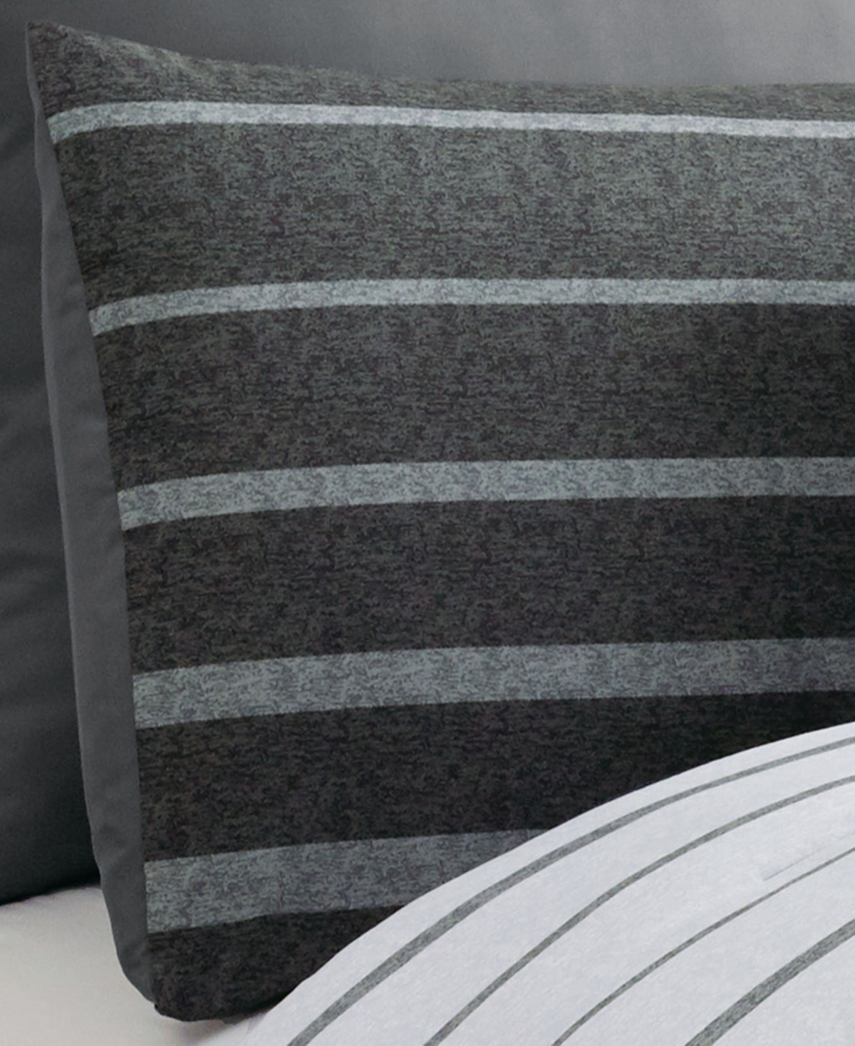 Riverbrook Home Barkley 10-Pc. Comforter Set
