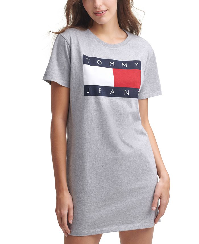 afgewerkt beschermen expositie Tommy Jeans Flag Logo Cotton T-Shirt Dress & Reviews - Dresses - Women -  Macy's