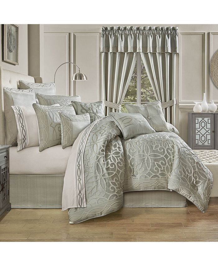 Five Queens Court Nouveau 4 Pc Comforter Set King Macy #39 s