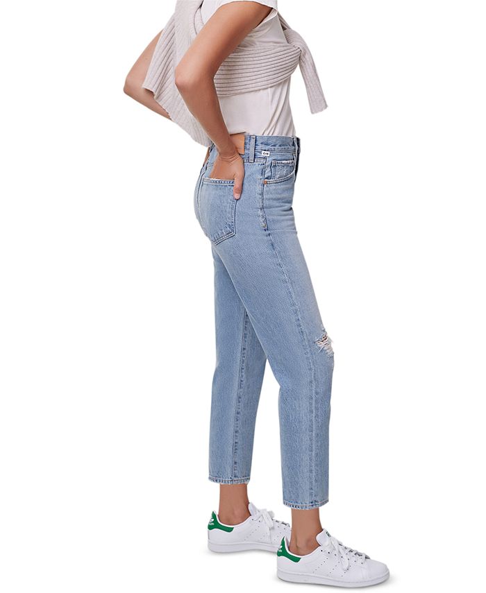 relaxed tapered jeans
