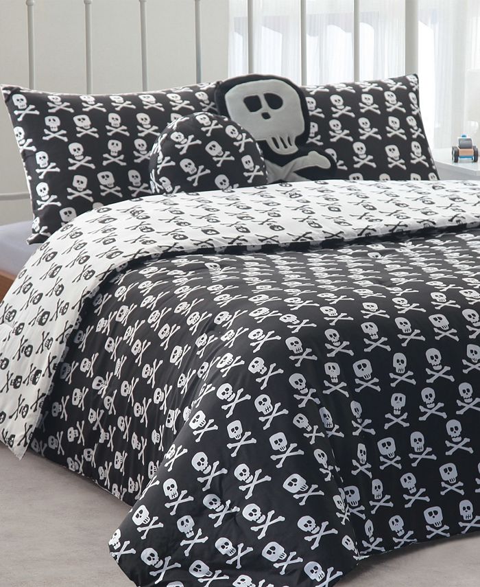 Small World Home 4-Pc. Reversible Skull-Print Twin Comforter Set & Reviews  - Comforter Sets - Bed & Bath - Macy's