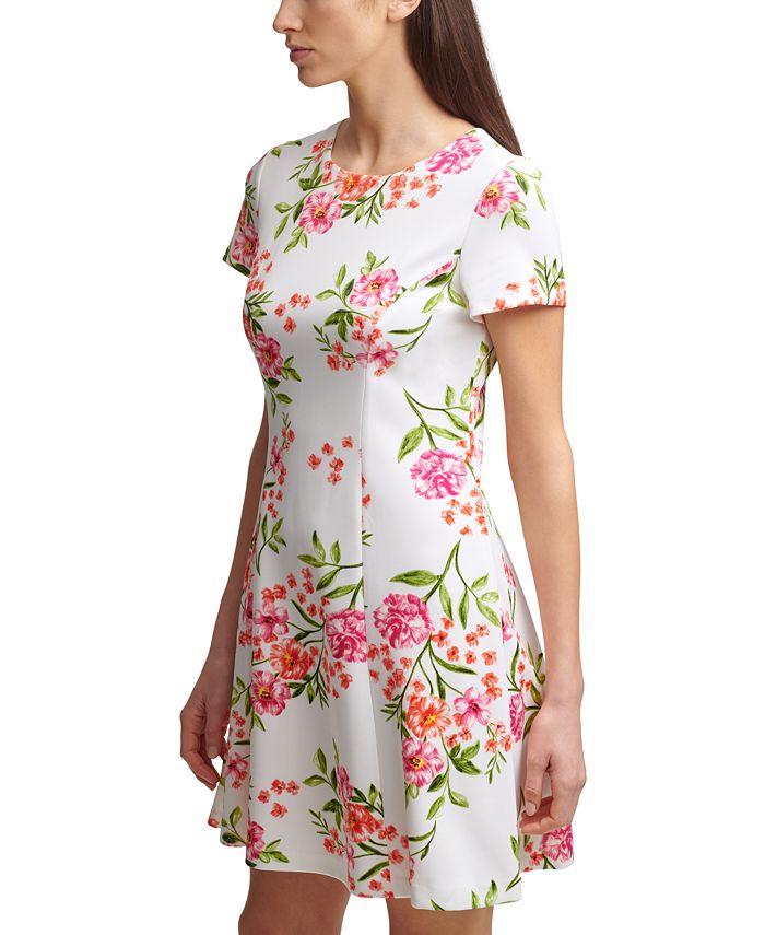 Jessica Howard Petite Floral Jacquard Fit and Flare Dress
