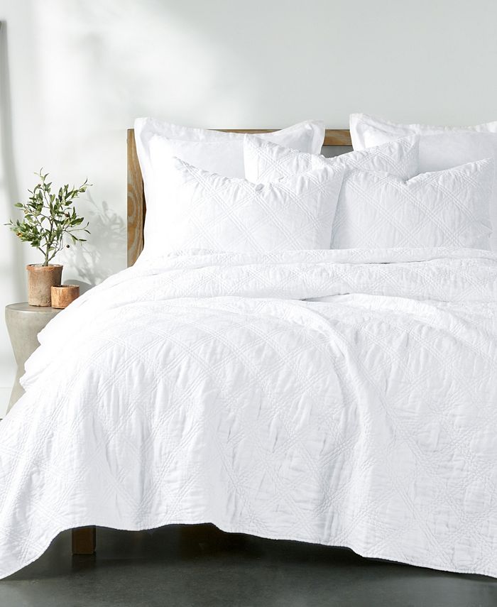Levtex Washed Linen Quilt, King & Reviews Quilts & Bedspreads Bed