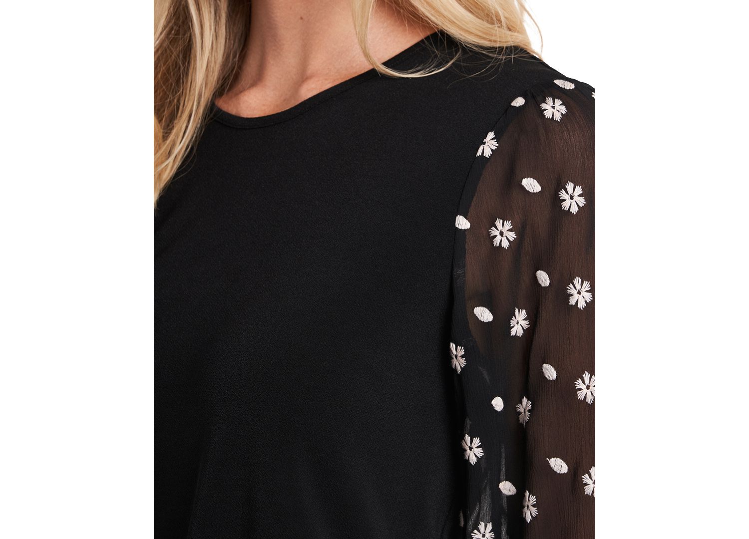 Women's Crewneck Puff 3/4-Tie Sleeve Knit Top