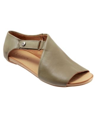 Kale Sandal