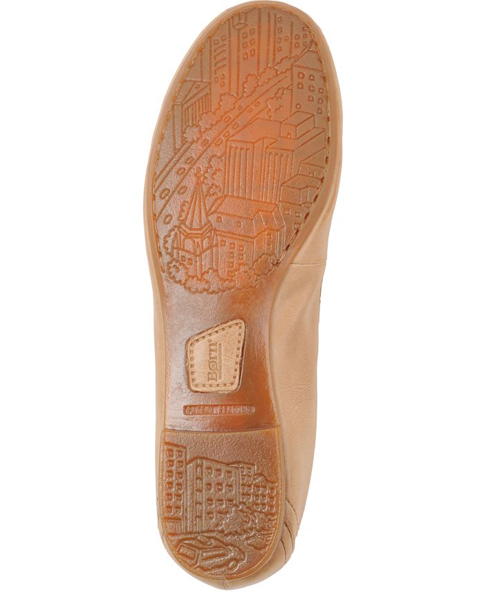 Born Women's Julianne Comfort Flats & Reviews Flats & Loafers Shoes