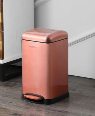 Betty Retro Mini Step-Open Trash Can