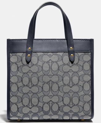 COACH - Field Tote In Signature Jacquard