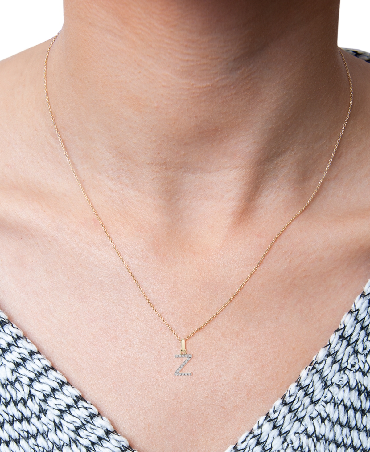 Diamond Initial Pendant Necklace (1/10 ct. t.w.) in 14k Gold, 17