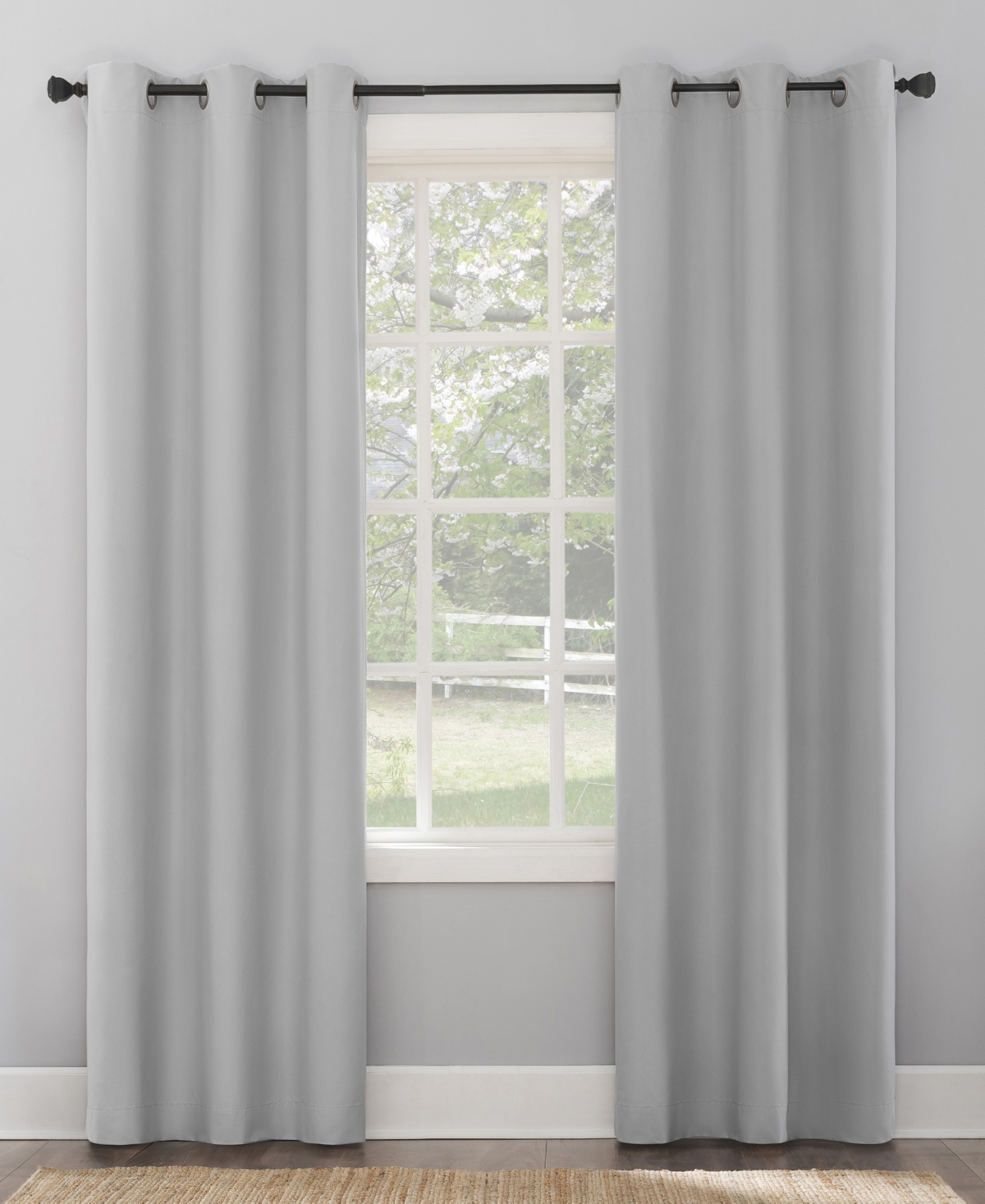 Cyrus Thermal 100% Blackout Grommet Curtain Panel - Silver-Tone Gray