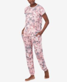 Printed T-Shirt & Jogger Pants Pajama Set