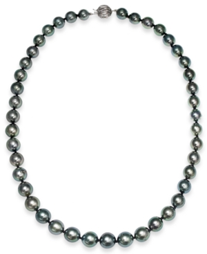 image of Tahitian Pearl Graduated Strand Necklace in 14k White Gold (8-10mm)