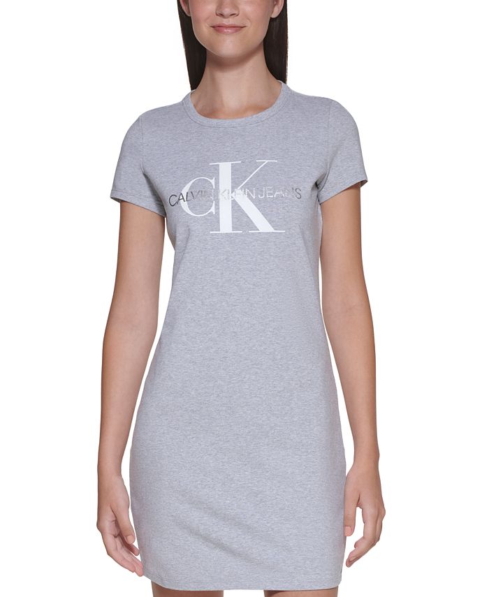 Calvin Klein Tee Shirt  Girls tee shirts, Calvin klein outfits