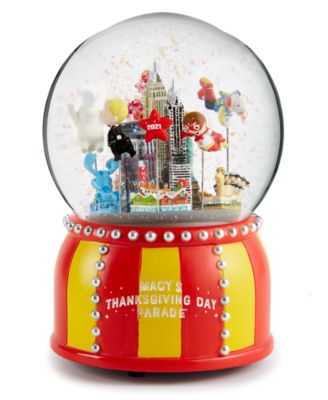 Macy's - Thanksgiving Day Parade 2021 Musical Snowglobe