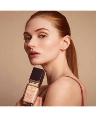 Radiant Fluid Foundation Natural SPF 25