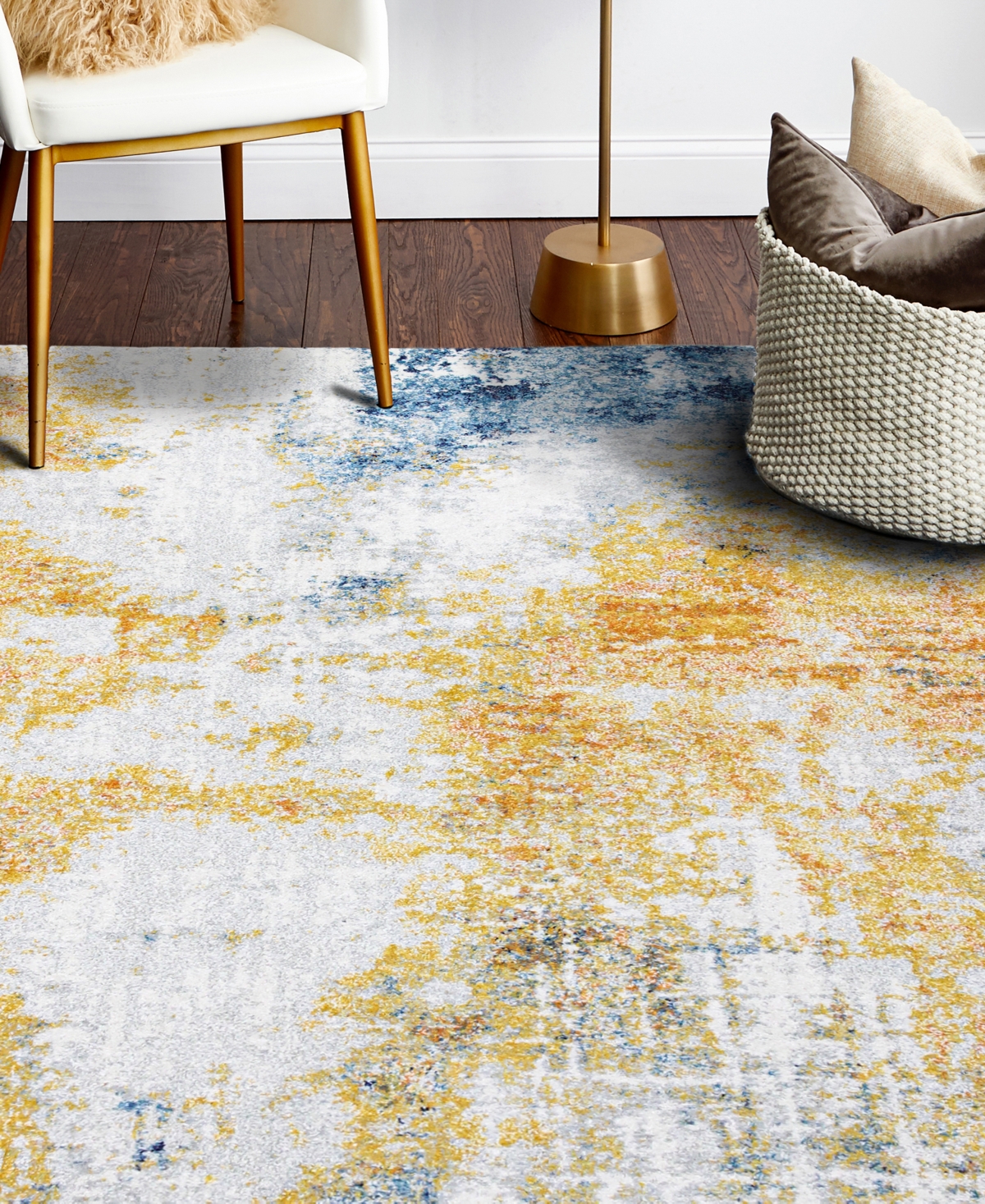 Bashian Medley 5675A 5' x 7' 6" Area Rug