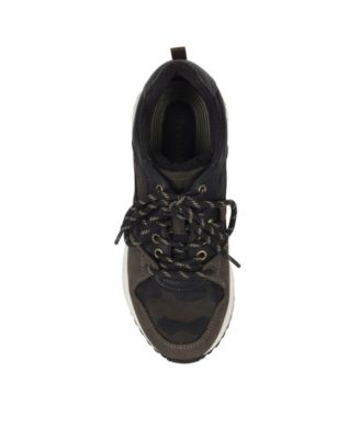 Women's Cabriole Lace Up Sneakers