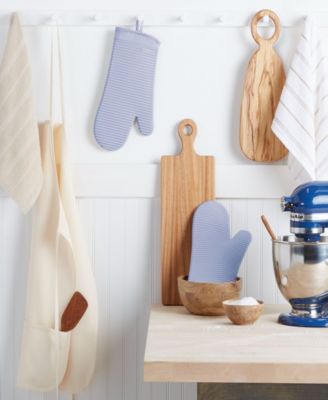 Ribbed Soft Silicone 2-Pc. Oven Mitt Set