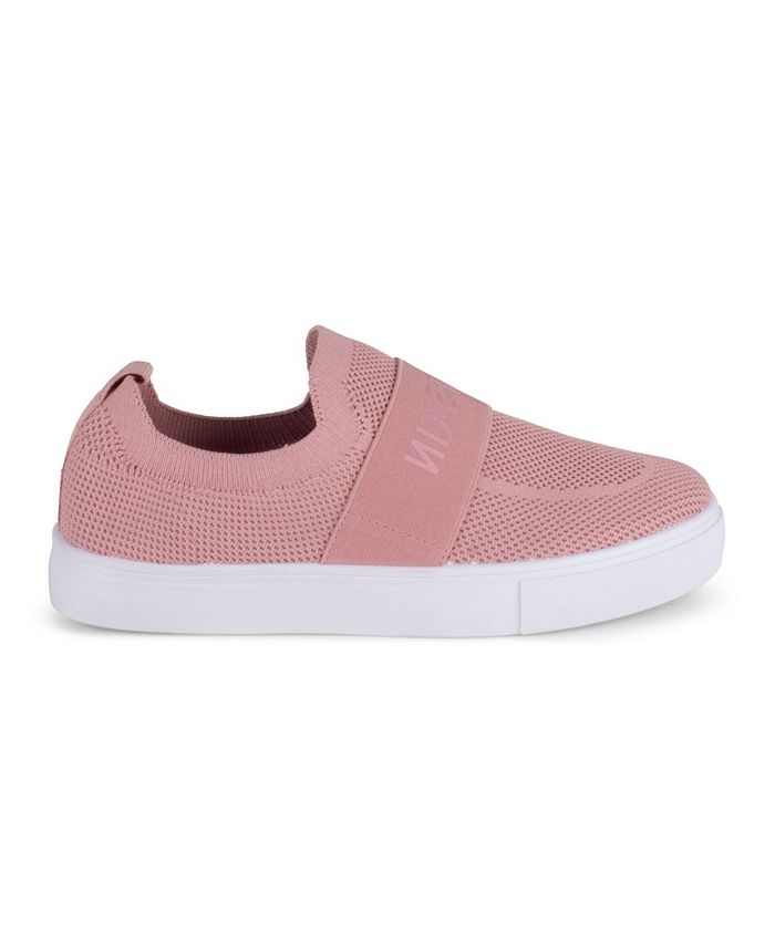 Danskin Women's Swift Slip-on Sneaker & Reviews - Athletic Shoes ...