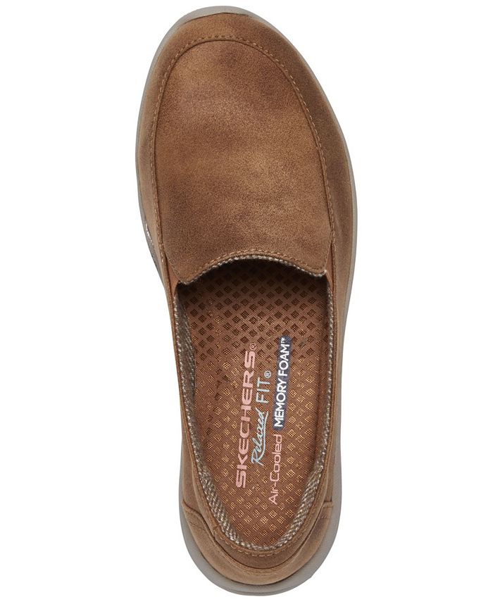 Skechers Women's Relaxed FitReggae Fest 2.0 Textbook SlipOn Walking