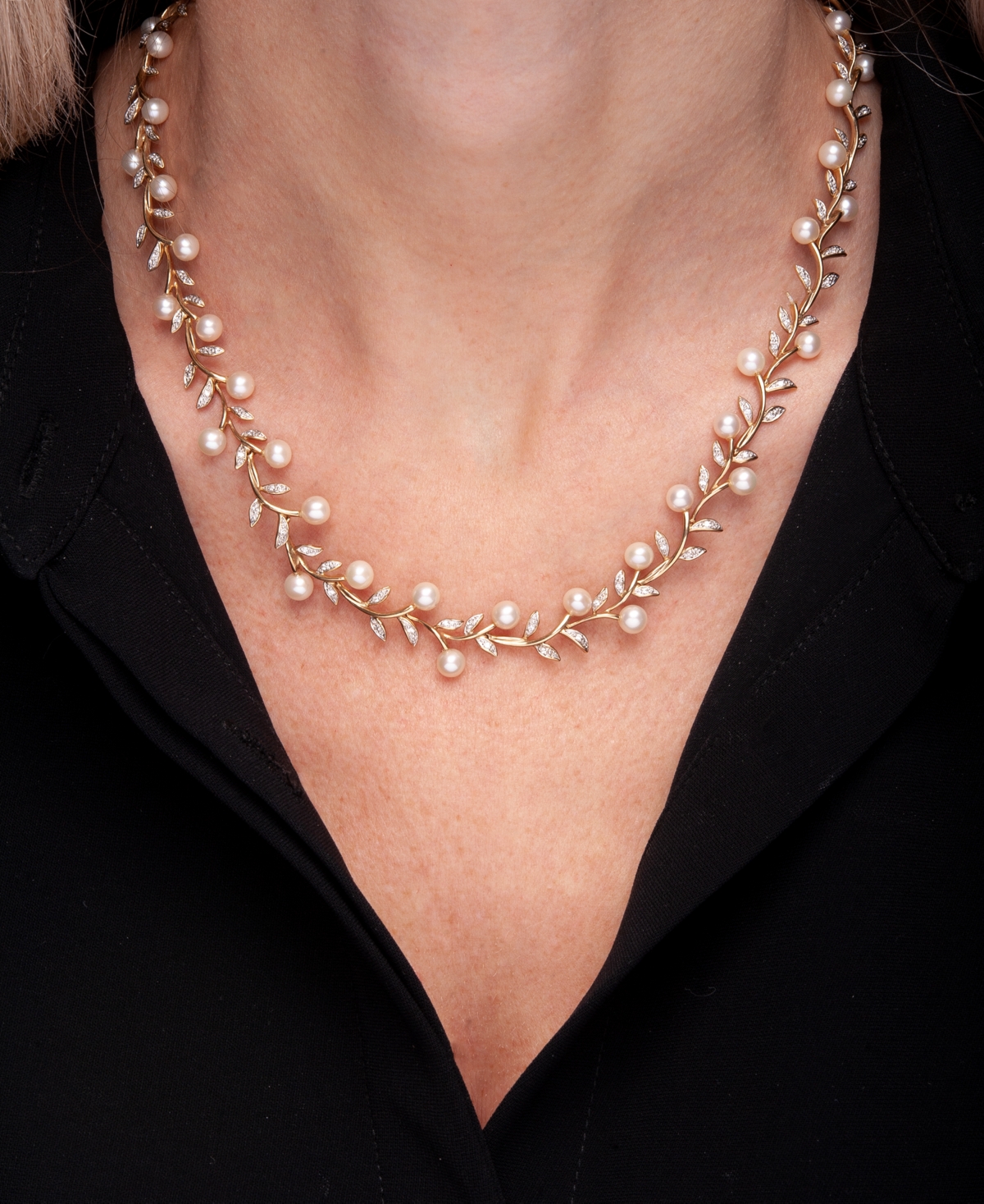 Cultured Freshwater Pearl (5mm) & Diamond (1/2 ct. t.w.) Vine 16" Collar Necklace in 14k Gold-Plated Sterling Silver