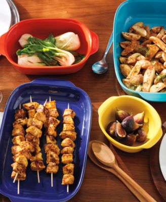 Corningware CW by 4 Piece Nesting Bakeware Set