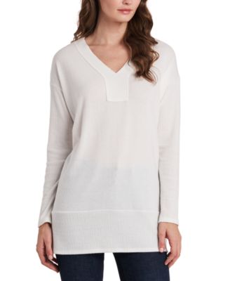 Vince Camuto - Plus Size V-Neck Ribbed-Sleeve Top