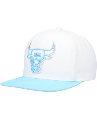 Men's Chicago Bulls Mitchell & Ness White/Light Blue Pastel Snapback Hat